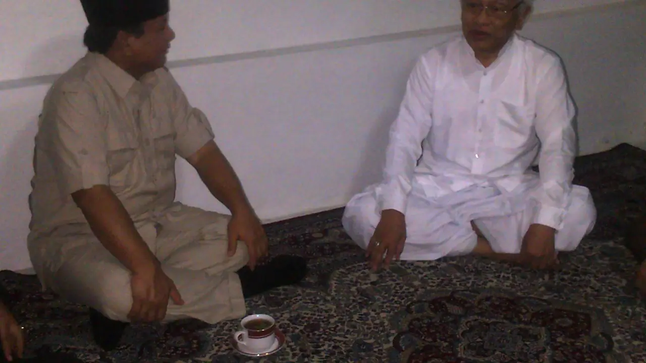 Usai Didukung PPP, Prabowo Sowan ke Gus Mus