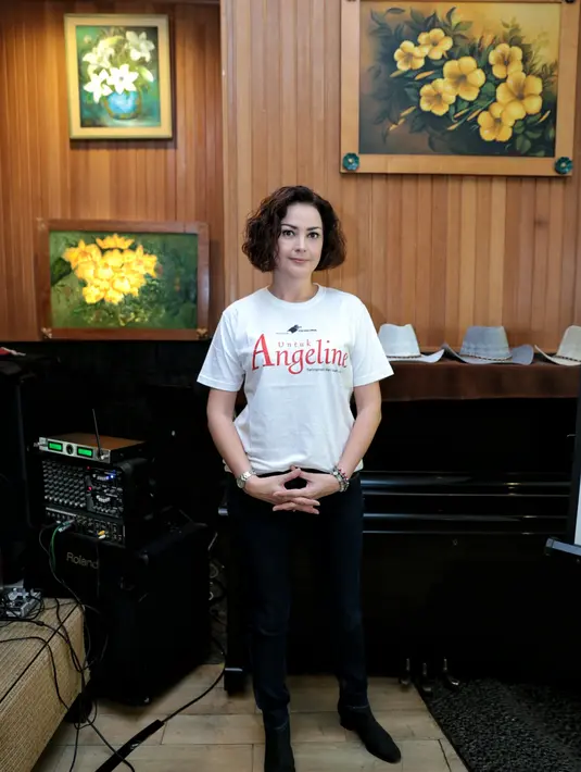 Pemeran dalam film Mengejar Malam Pertama itu merasa tertantang untuk menjadi ibu tiri yang sangat kejam. Apalagi sekarang ini sedang marak kekerasan terhadap anak. (Adrian Putra/Bintang.com)