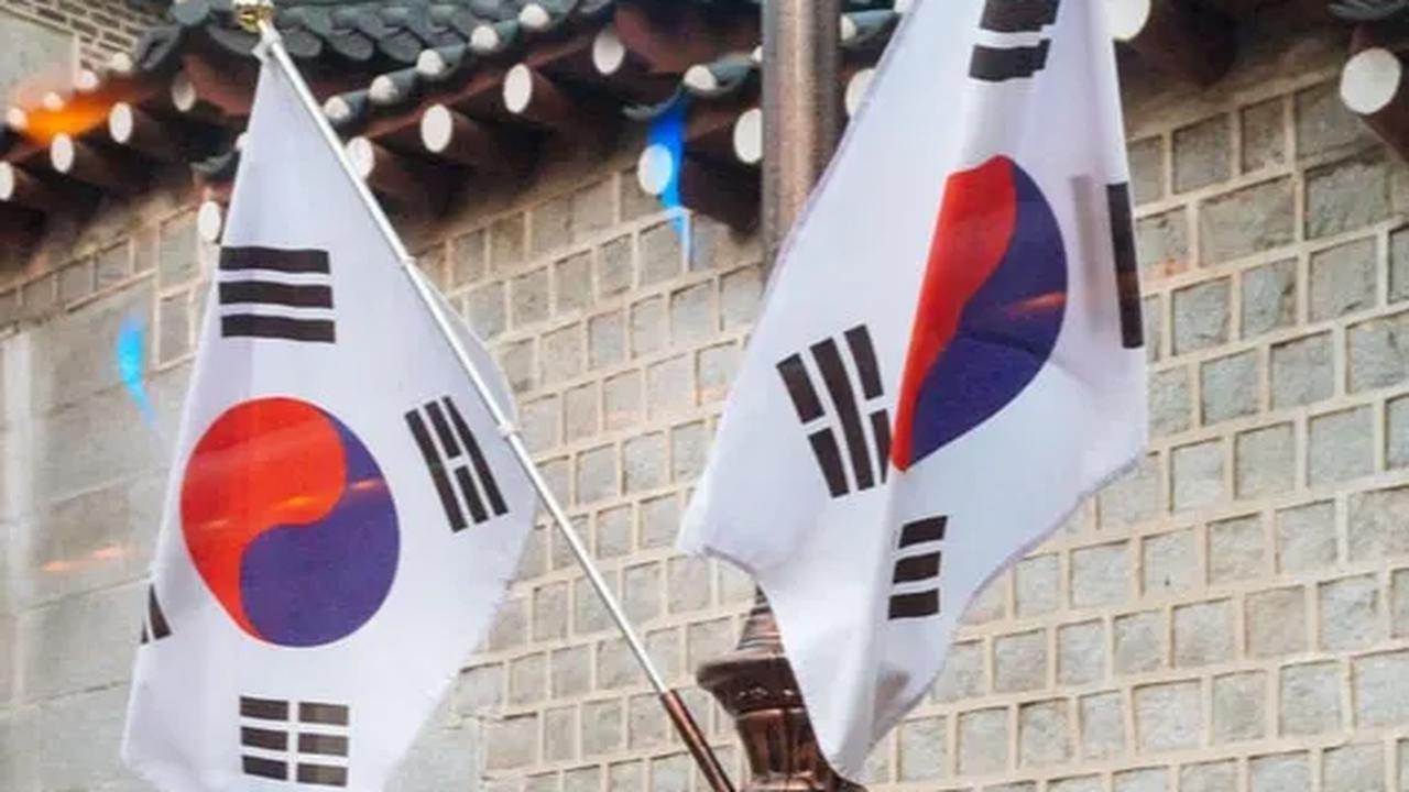 Hal ini menjadi wajar jika LOI Korea Selatan lebih sedikit dibandingkan dengan Singapura, Malaysia, Jepang, atau China.