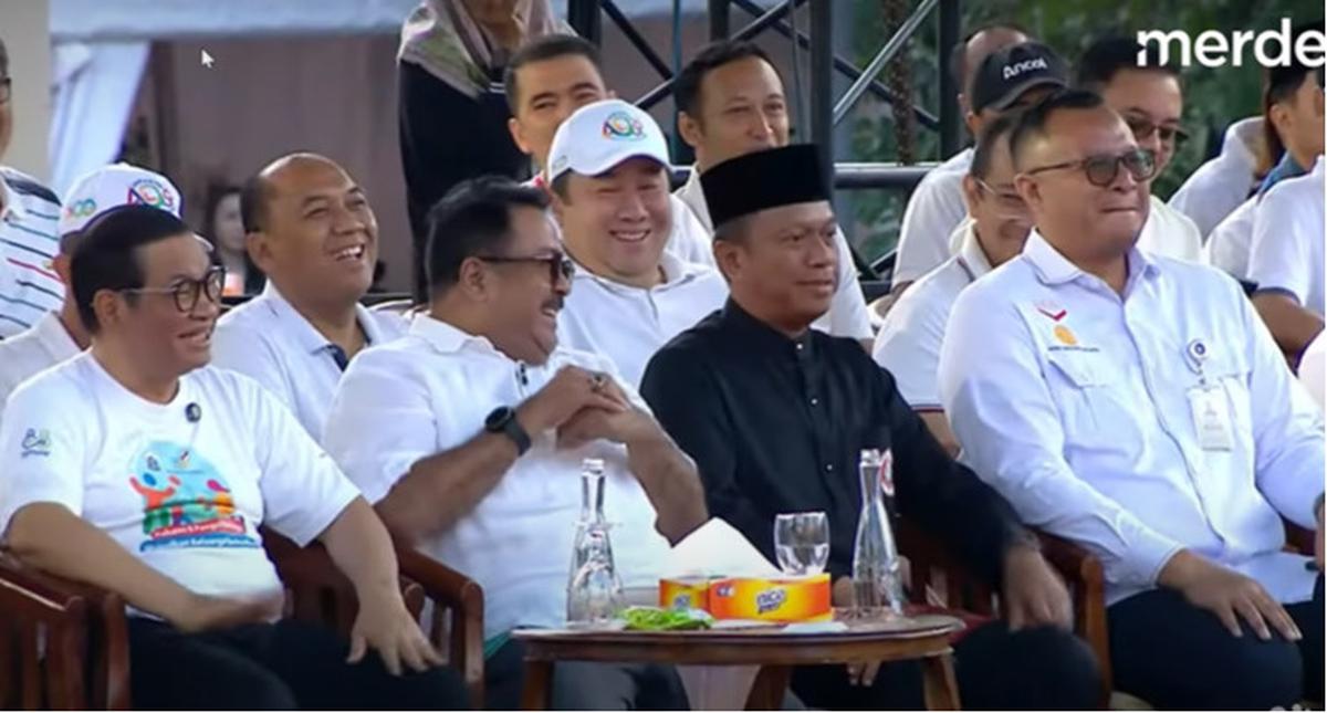 Jahil Penyanyi Rossa Bikin Gubernur Jakarta Ngakak Bilang Bang Doel 'CLBK' Ketemu Zaenab