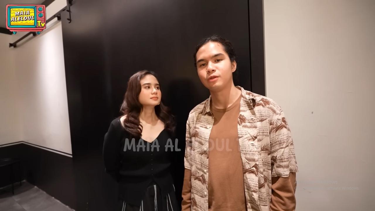 Perayaan Ultah Maia Estianty Dinner Bareng Suami, Orang Tua, Anak dan Calon Mantu yang Cantik-Cantik, Kumpul Semua!