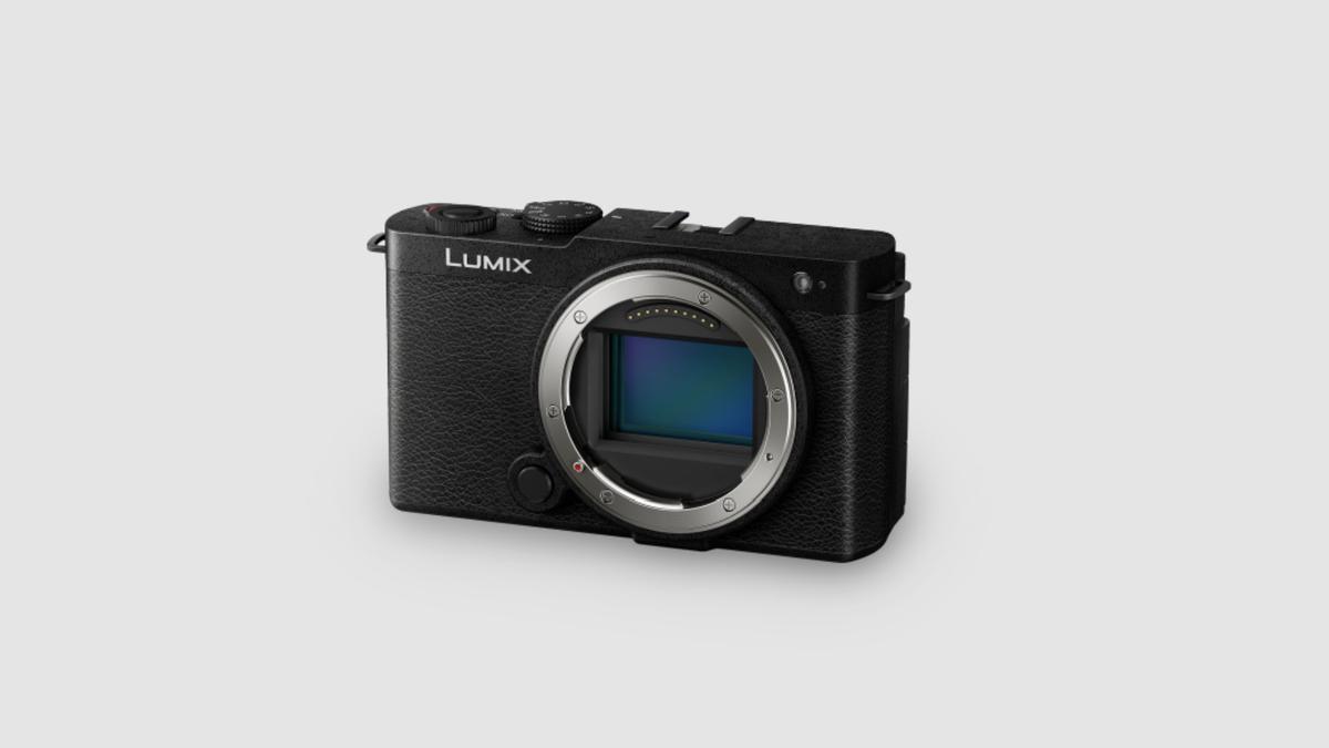 Lumix S9 Meluncur, Kamera Mirrorless FullFrame Terkecil dan Teringan