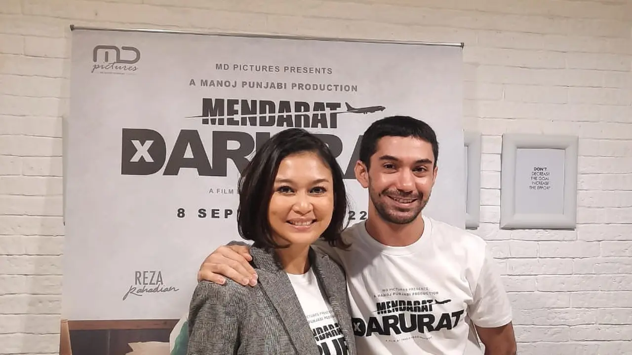 Marissa Anita dan Reza Rahadian.
