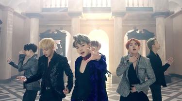 Lirik Lagu Bts Blood Sweat Tears News Entertainment Fimela Com