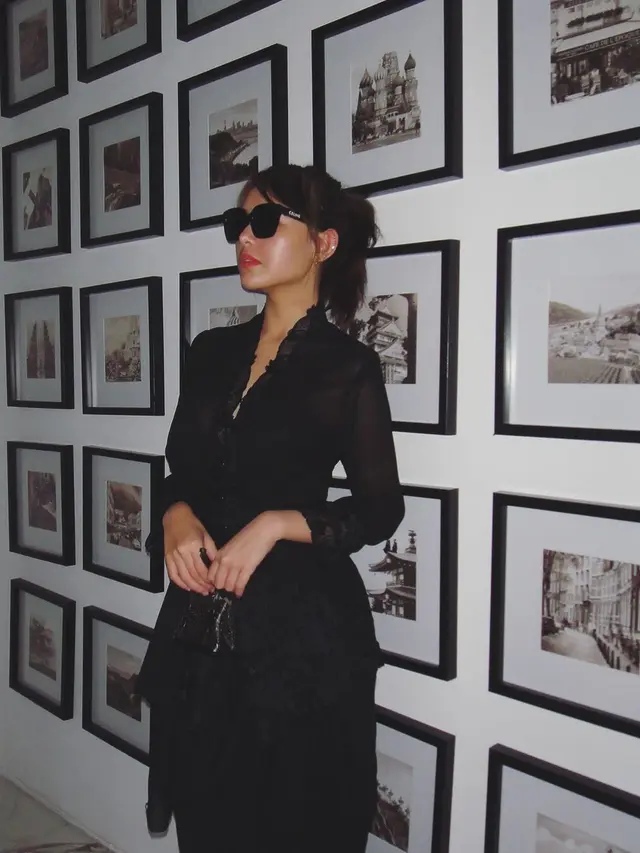 Pesona Memikat Amanda Manopo dalam Balutan Outfit Serba Hitam Layaknya Cewek Mamba