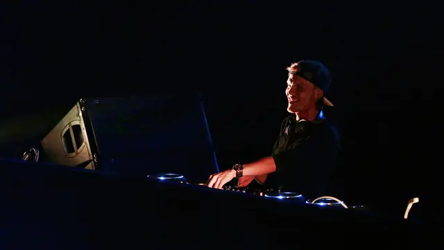 [Bintang] Avicii