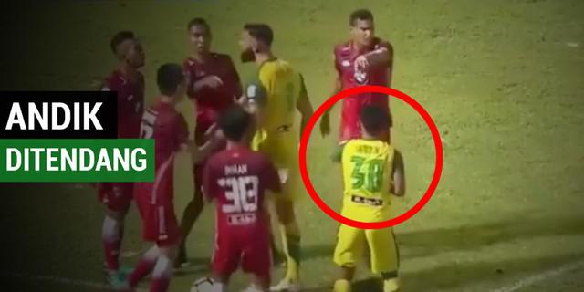 VIDEO: Andik Vermansah Disikut dan Ditendang di Liga Malaysia