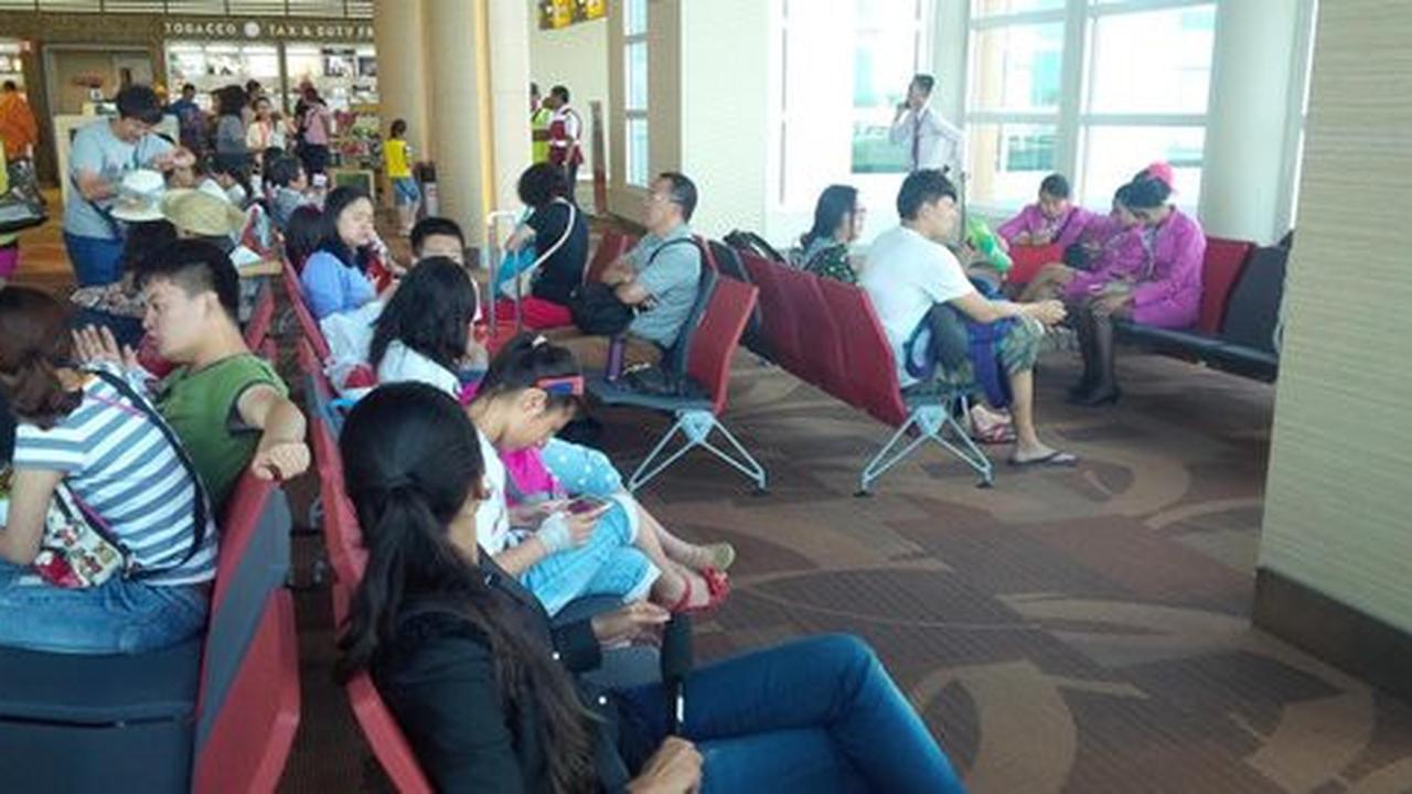 Bandara Juanda & Malang ditutup hingga malam karena abu Raung