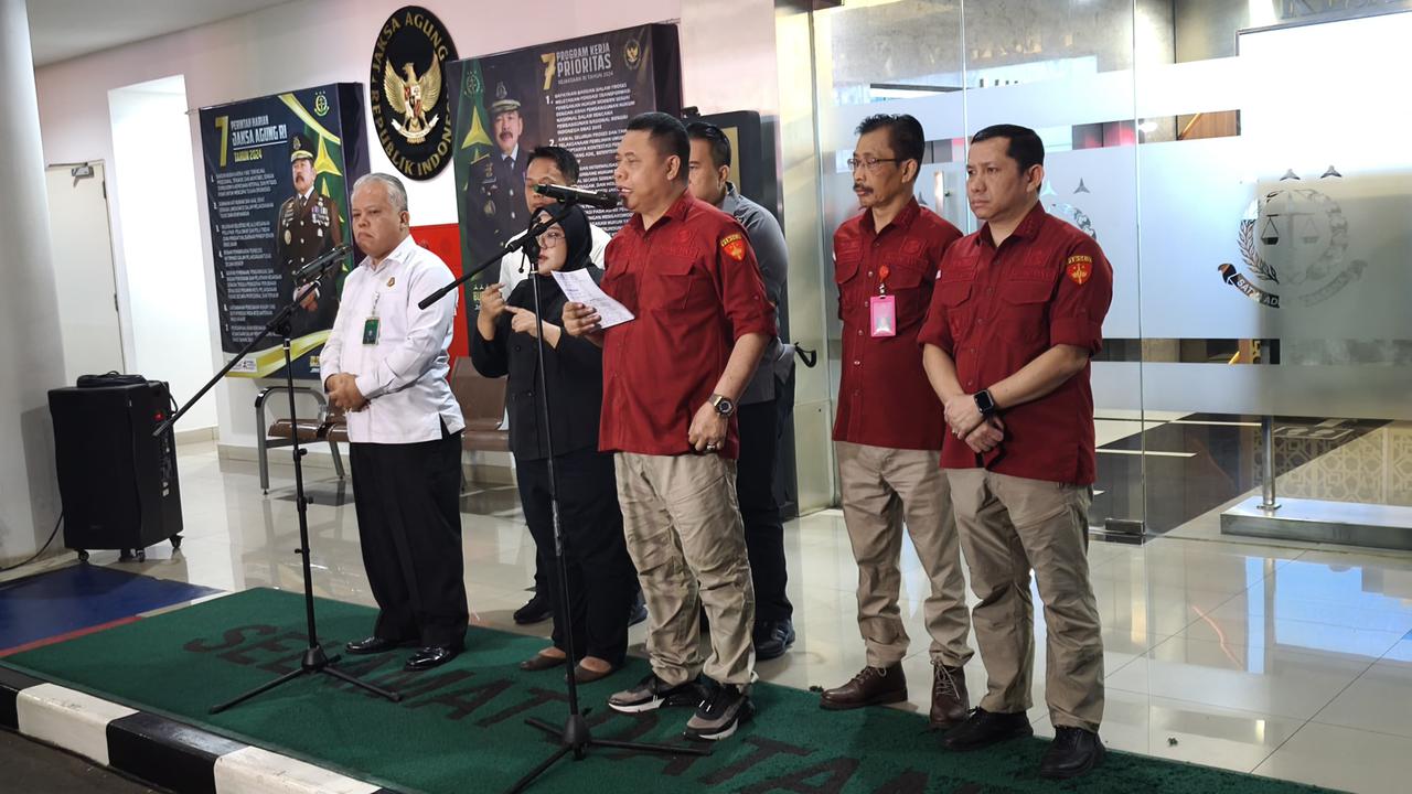 Kronologi Lengkap Penangkapan 3 Hakim & 1 Pengacara Terkait Vonis Bebas Gregorius Ronald Tannur