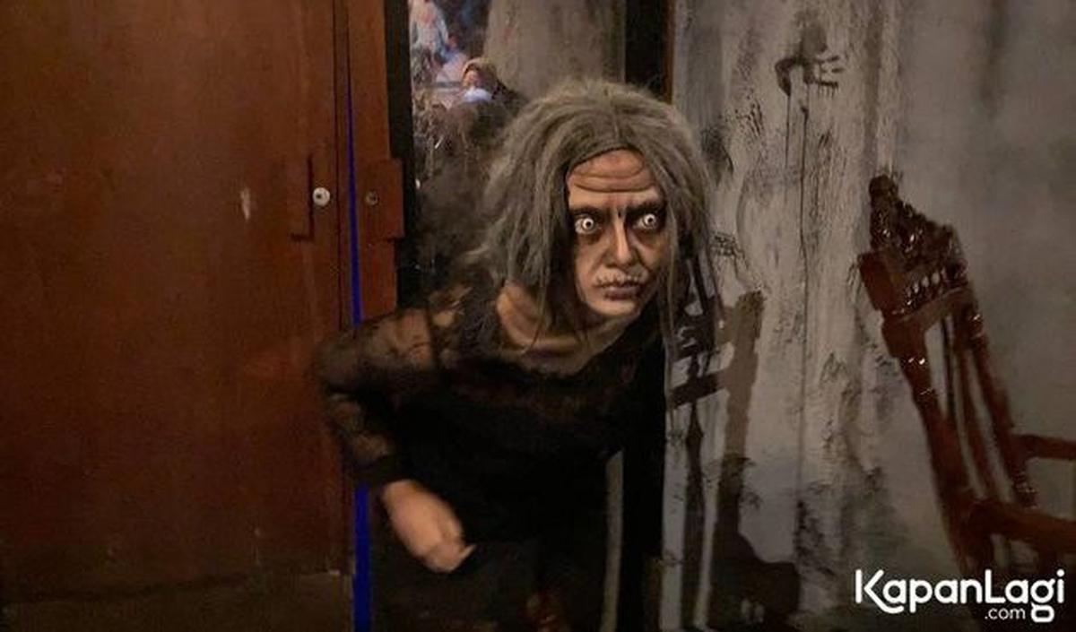 Sembunyikan Anak-Anak di Atas Pohon