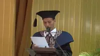 Prof. Khairudin dikukuhkan sebagai Guru Besar dalam Bidang Ilmu Sistem Otomasi pada Fakultas Teknik Universitas Negeri Yogyakarta. (dok. YouTube/UNY Official)