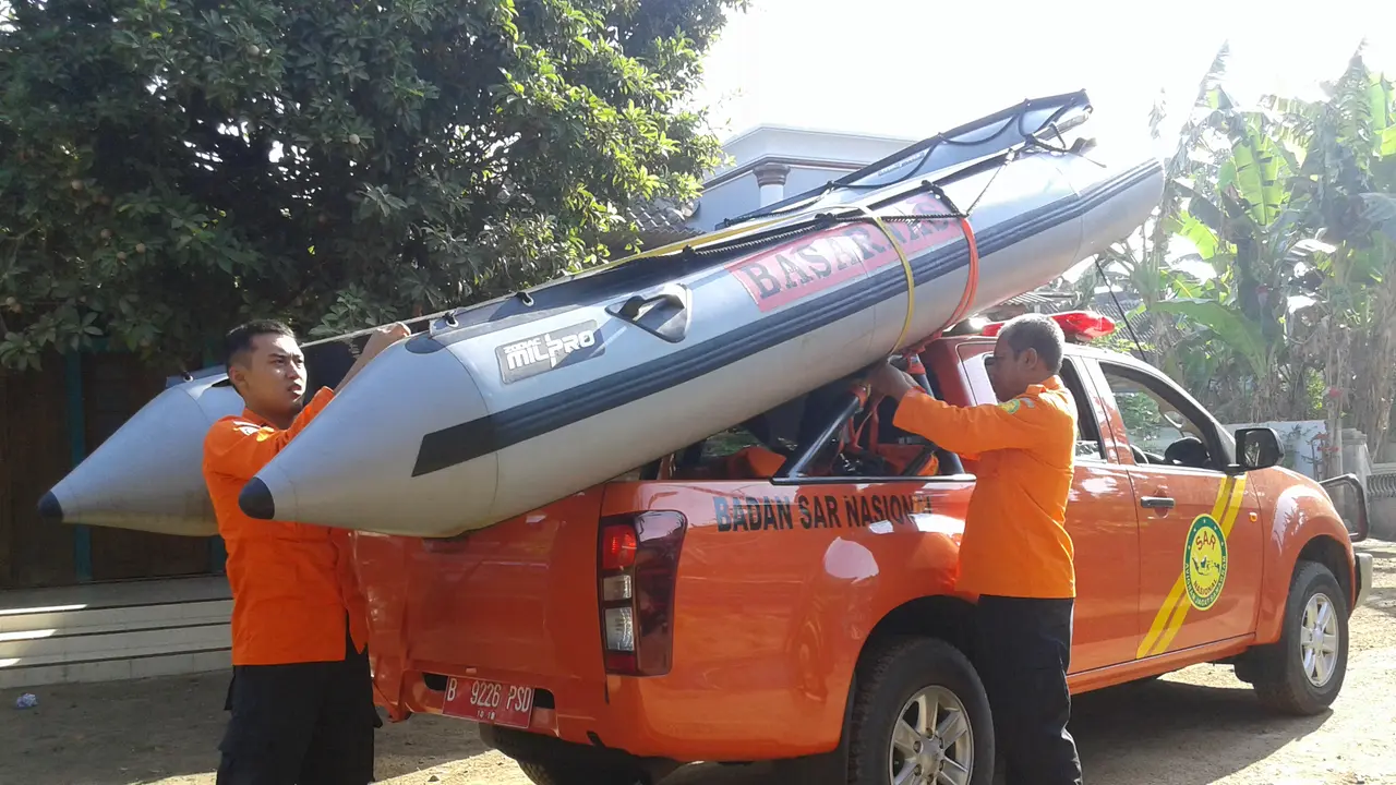 6 Orang Digulung Ombak Laut Jawa, 1 Tewas
