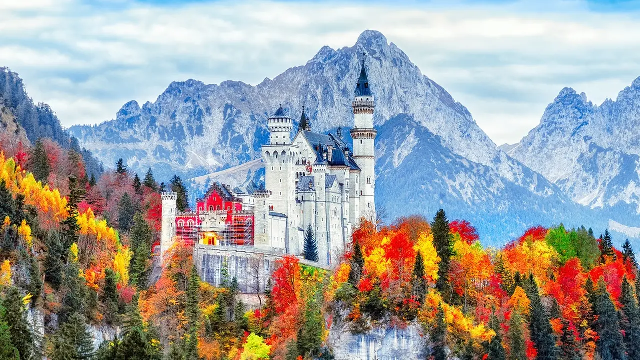 Keindahan Neuschwanstein Castle