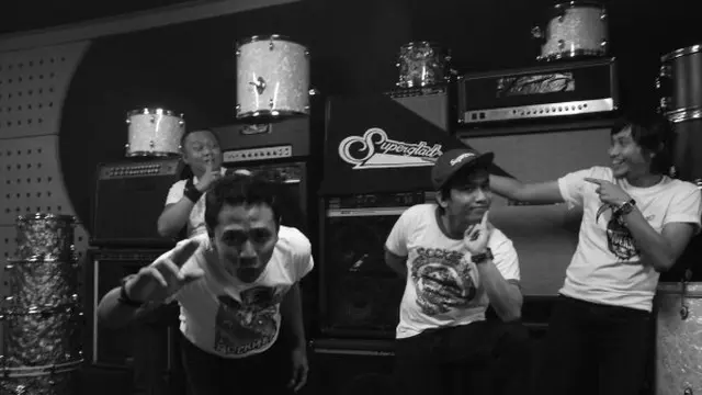 Superglad Ikut Arus Musisi Lain di Berandalan Ibukota