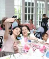 SuperMom Awards didedikasikan untuk seluruh ibu di Indonesia, sebuah bentuk apresiasi bahwa setiap ibu layak mendapat ruang untuk dilihat, dihargai, dan dirayakan.  [FOTO:FIMELA/ADRIAN].