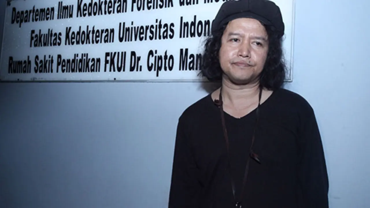 Orangtua Verrys Yamarno Menunggu Jenazah sang Anak di Belitung