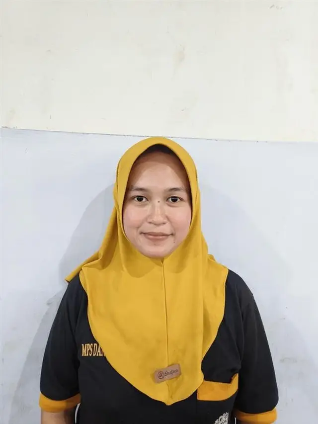 Rizqi Mega Silvia Ningrum