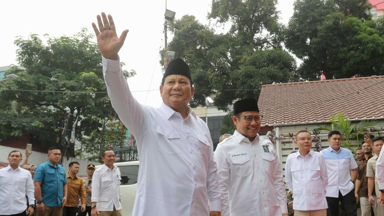 Prabowo Doakan Timnas Indonesia U-23 Menang Lawan Korea Selatan