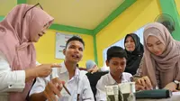 Cerita BKKBN Aceh Kunjungi Siswa Disabilitas di SLB dengan Program GenRe Sabe Saweu. Foto: BKKBN Aceh.