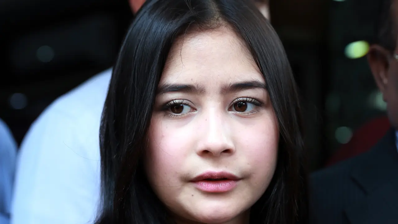 Prilly Latuconsina