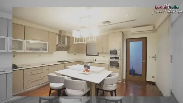 Potret dapur rumah Celine Evangelista (Sumber: YouTube/Celine Evangelista)