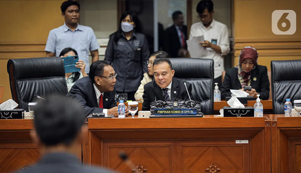 Dasco lalu menanyakan persetujuan dari pimpinan dan anggota Komisi III DPR soal Habiburokhman menggantikan Desmond menjadi Wakil Ketua Komisi III DPR. (Liputan6.com/Faizal Fanani)