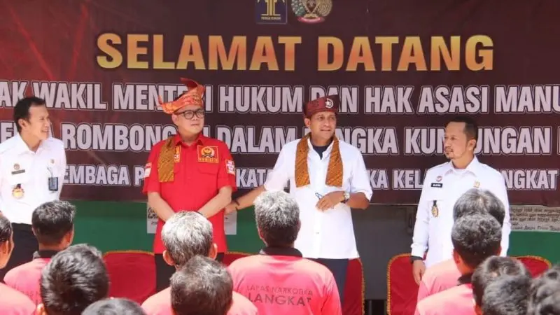 Wakil Menteri Hukum dan Hak Asasi Manusia (Wamenkumham) Edward OS Hiariej saat berkunjung ke Lapas Binjai, Lapas Narkotika Langkat, Lapas Pemuda Langkat, Rutan Tanjung Pura.