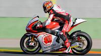 Pebalap asal Jepang, Takaaki Nakagami, akan membela LCR Honda pada MotoGP 2018. (MotoGP.com)