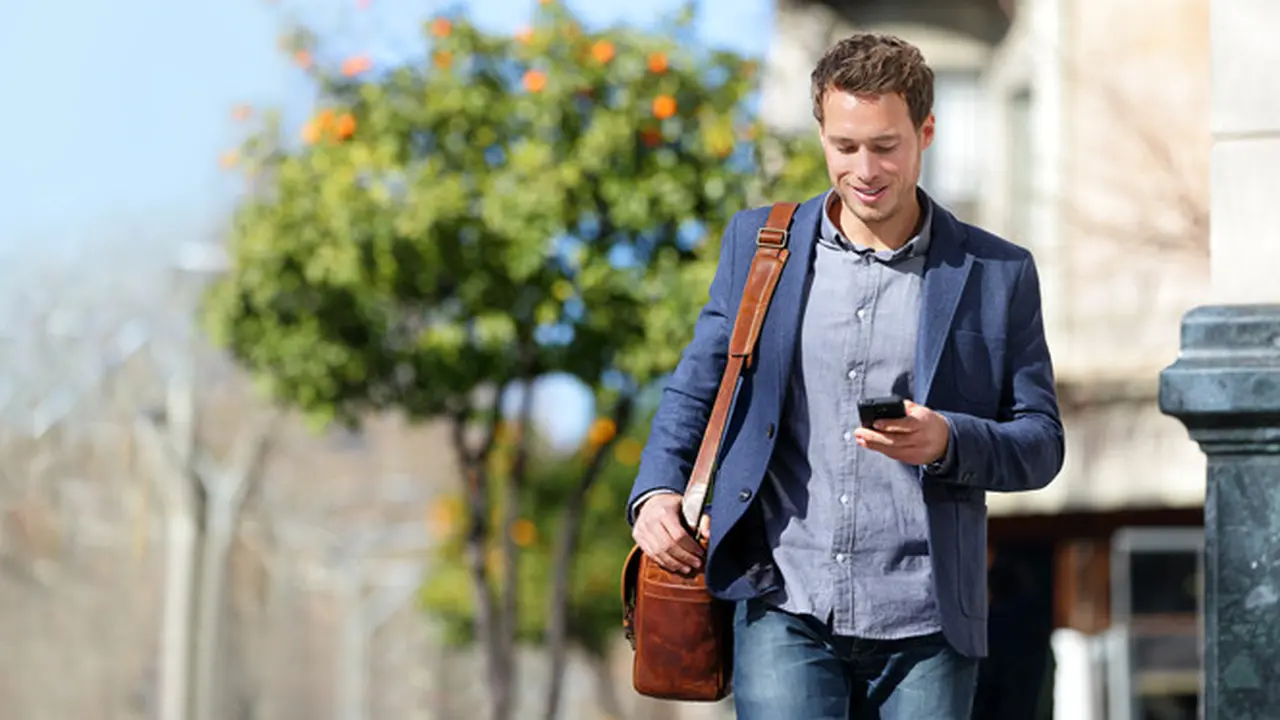 Bekerja Lewat Smartphone Gak Masalah dengan Teknologi Signal Max