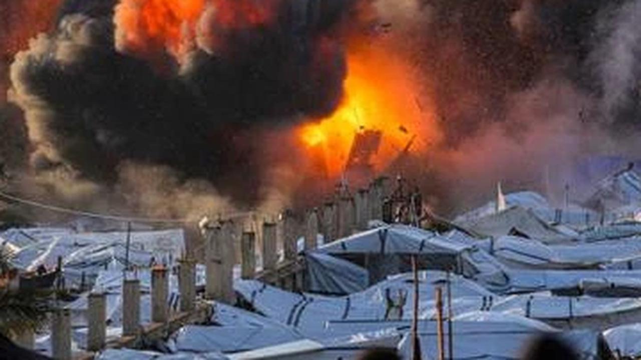 Serangan Udara Israel Tewaskan 10 Orang di Kamp Pengungsi Maghazi Gaza