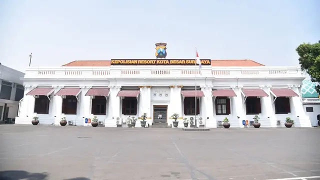 6 Potret Museum Hidup Polri yang Masih Aktif Jadi Polrestabes Surabaya