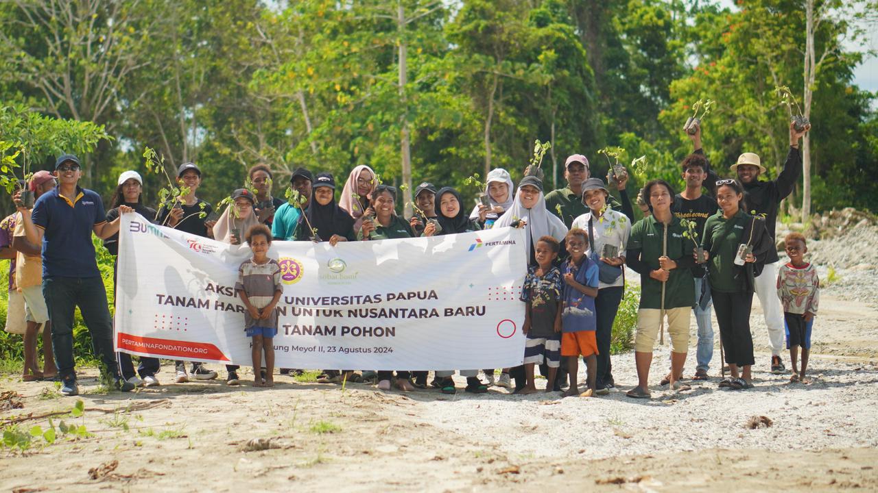 Penerima Beasiswa Pertamina Tanam 8.180 Pohon Mangrove dan Kumpulkan 7,2 Ton Sampah untuk Didaur Ulang