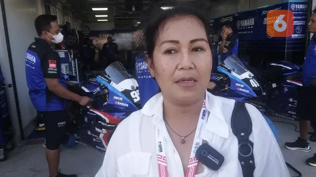 Desy Prasanti - Ibu dari Galang Hendra dan Aldi Satya Mahendra