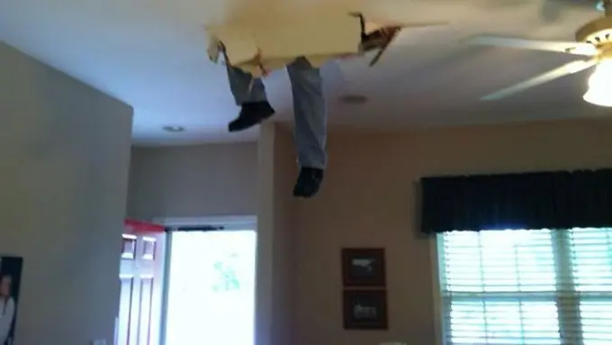 [bintang] 10 Foto Ini Bikin Kamu Merasa Jadi Orang Paling Untung di Dunia!