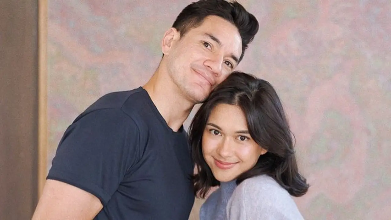 8 Potret Nana Mirdad dan Andrew White Rayakan Anniversary ke-18 di Selandia Baru, Mesra