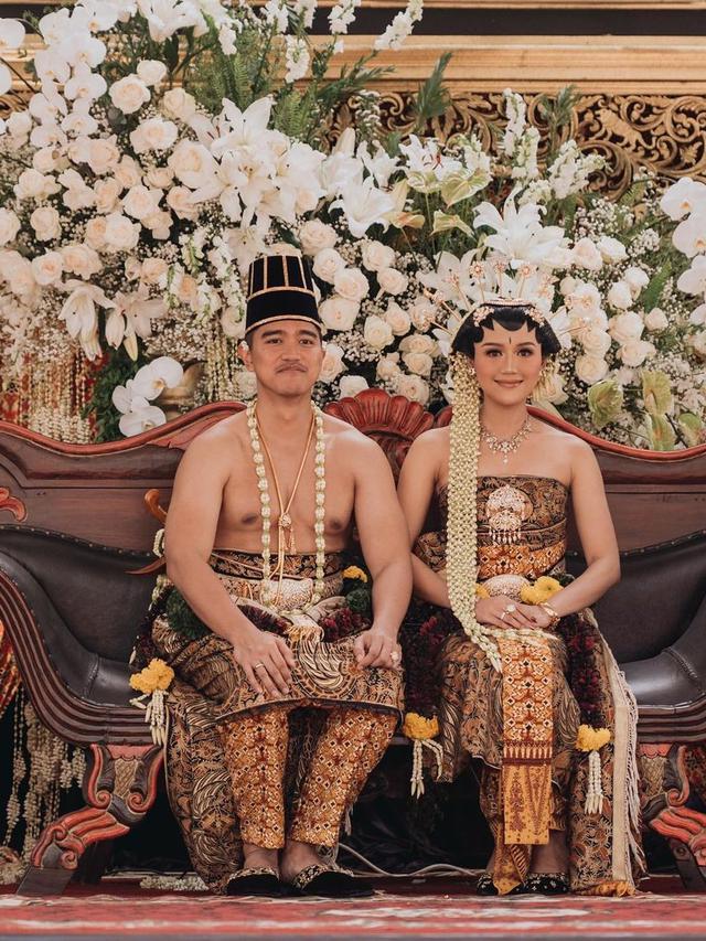 [Fimela] Ngnduh Mantu Erina Gudono dan Kaesang Pangarep