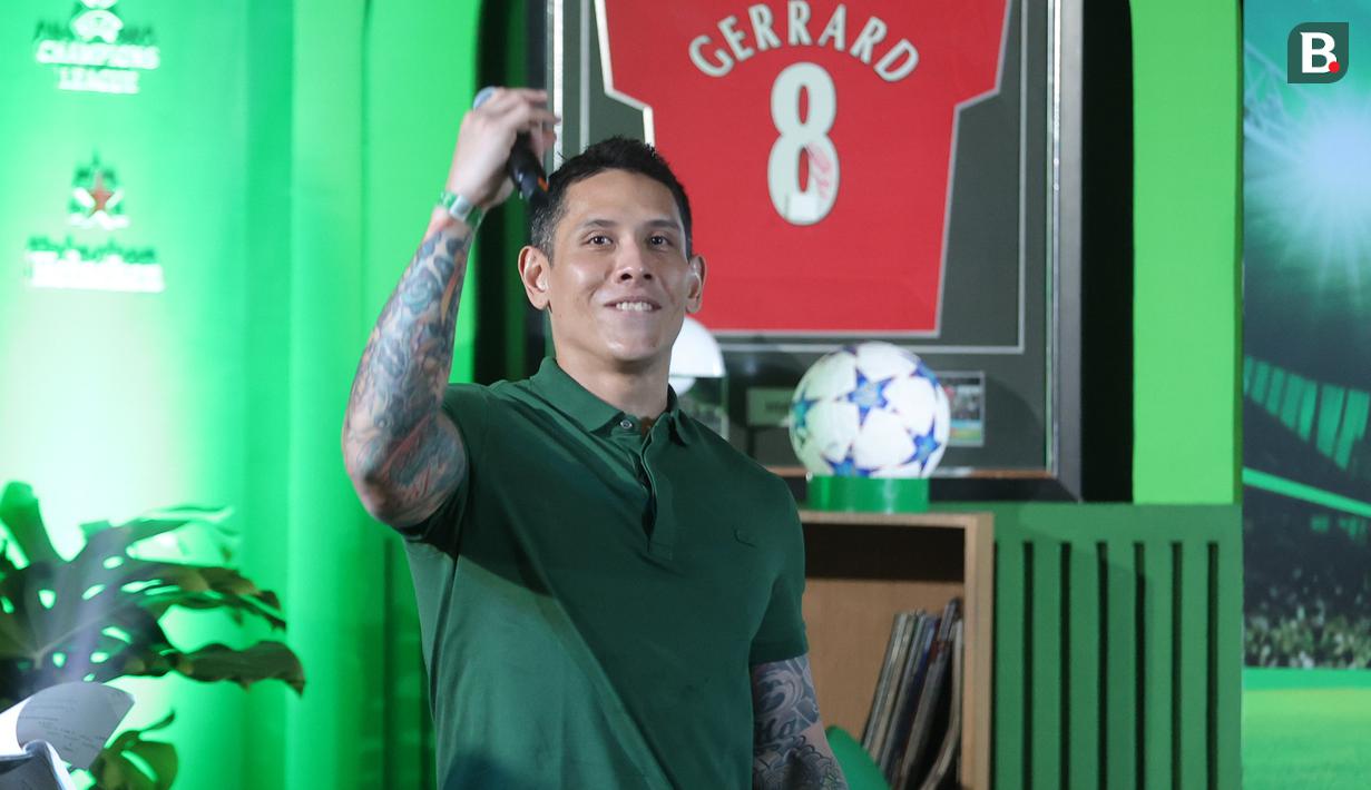 Pada kesempatan sama, Heineken juga meluncurkan bertajuk Fans Have More Friends. Kampanye ini bertujuan membawa fans sepak bola di Indonesia jadi lebih dekat. (Bola.com/Abdul Aziz)