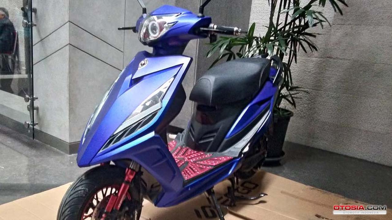Sepeda Motor Listrik Lincah (Otosia.com/Muhammad Ikbal )