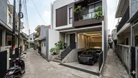 5 Contoh Rumah di Gang Sempit tapi Punya Garasi Luas, Solusi Lahan Perkotaan