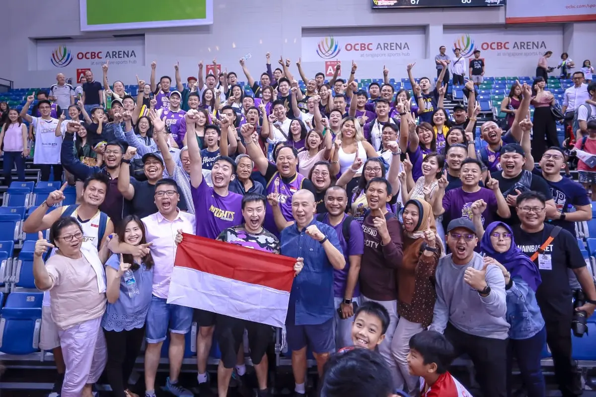 Suporter CLS Knights Indonesia