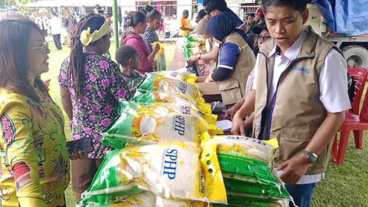 Cetak Rekor MURI, Perum Bulog Gelar Pangan Murah Serentak di 4.337 Lokasi di Indonesia