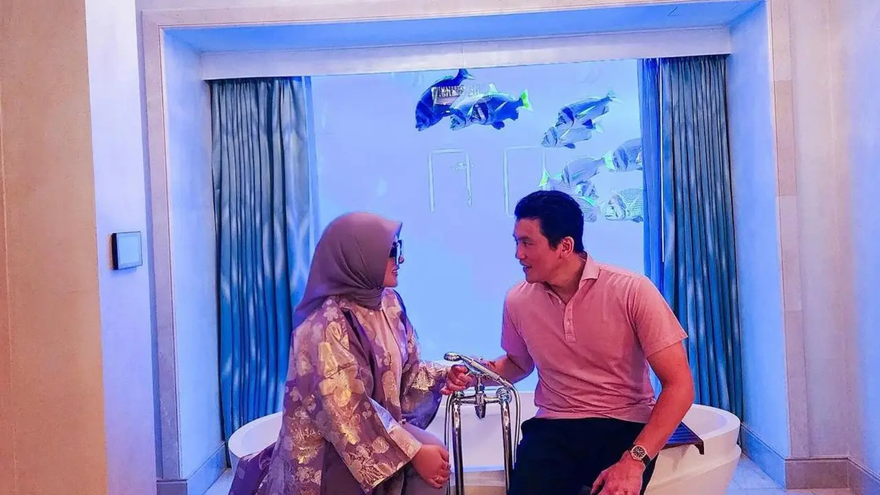 Liburan Syahrini dan Raino Barack di Dubai. [Foto: Instagram/princessyahrini]