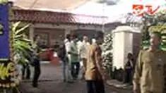 Persiapan menanti kedatangan jenazah mantan Ibu Negara Hasri Ainun Habibie terus dilakukan keluarga. Habibie mengatakan akan mendampingi jenazah Ibu Ainun selama perjalanan dari Jerman hingga prosesi pemakaman.
