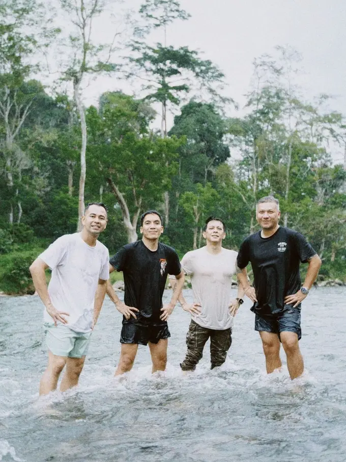 Ariel NOAH dkk (Instagram/gadiiing)