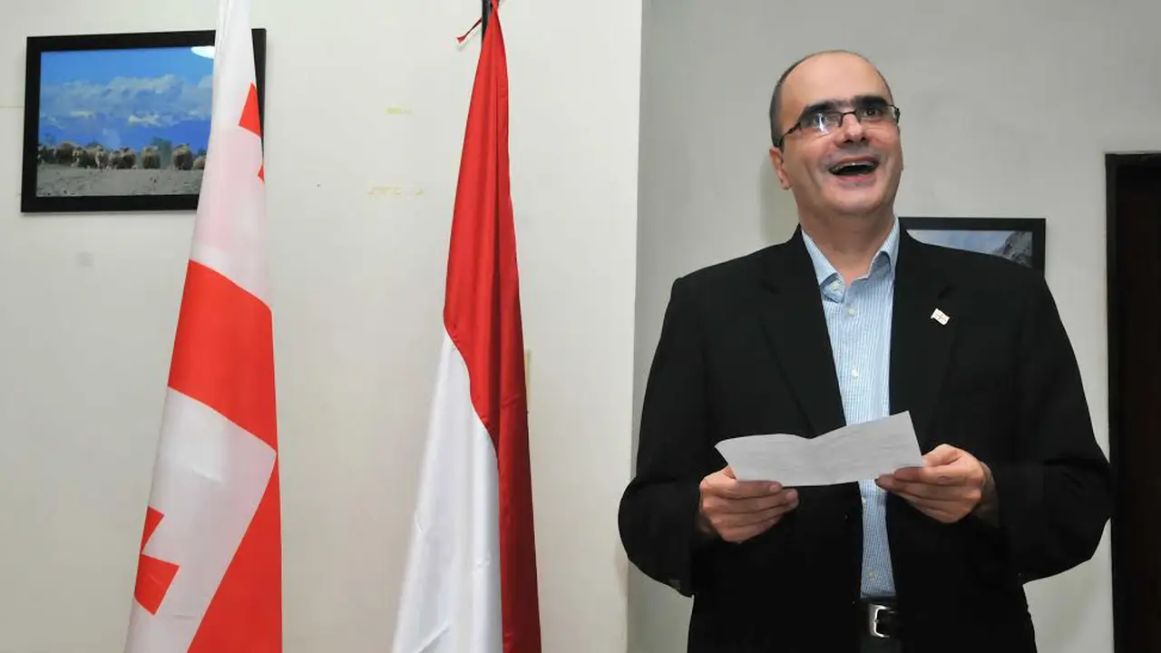Dubes Republik Georgia, Zurab Aleksidze 
