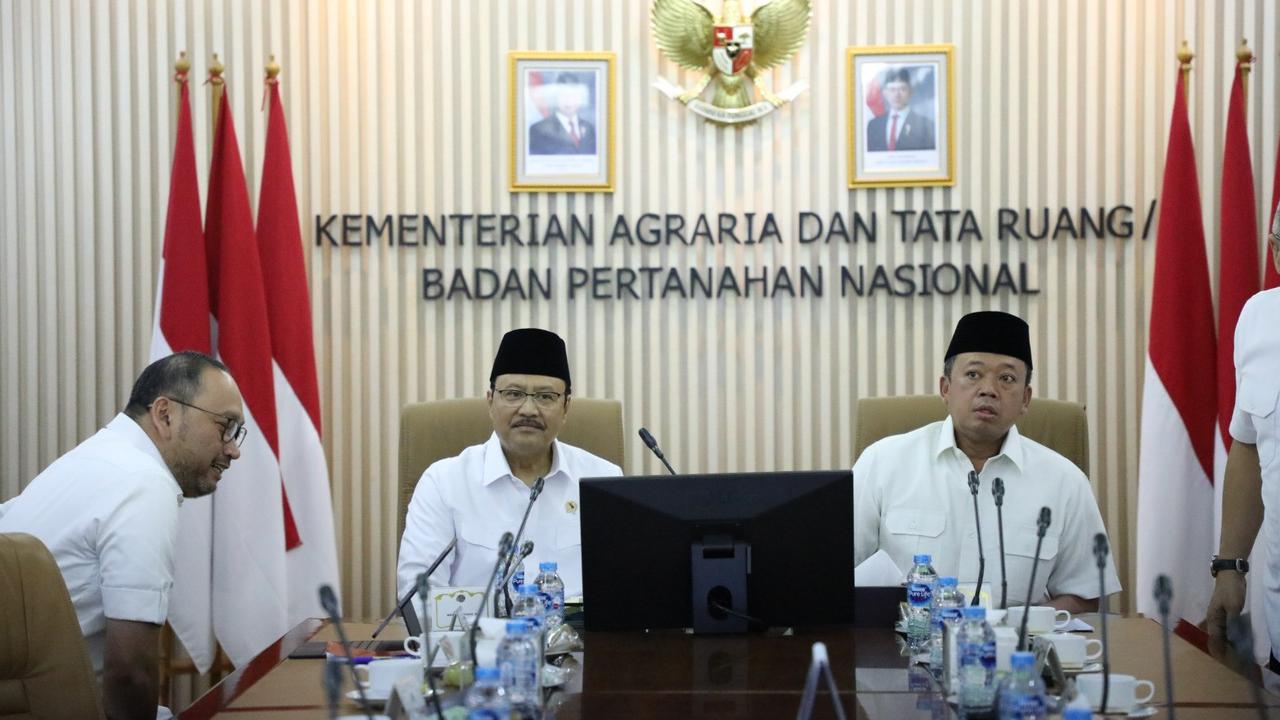 Gus Ipul dan Nusron Wahid Bertemu Bahas Percepatan Sertifikasi Lahan untuk Sekolah Rakyat