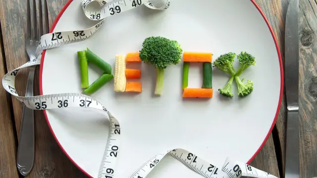Perlukah Melakukan Diet Detoks?