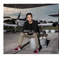 Inspirasi fashion lebaran untuk pasangan dari Ariel Noah/dok. Greenlight