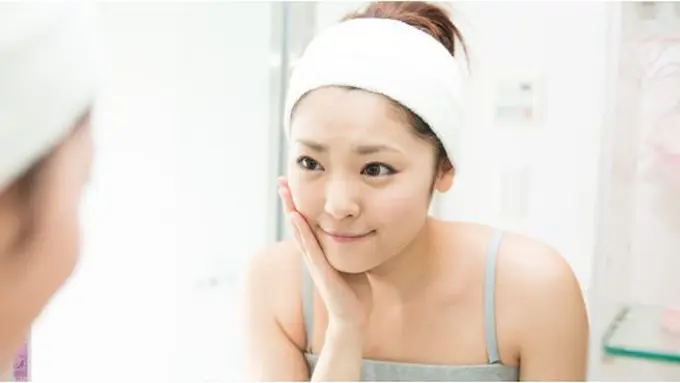 (C) thinksockphotos.com