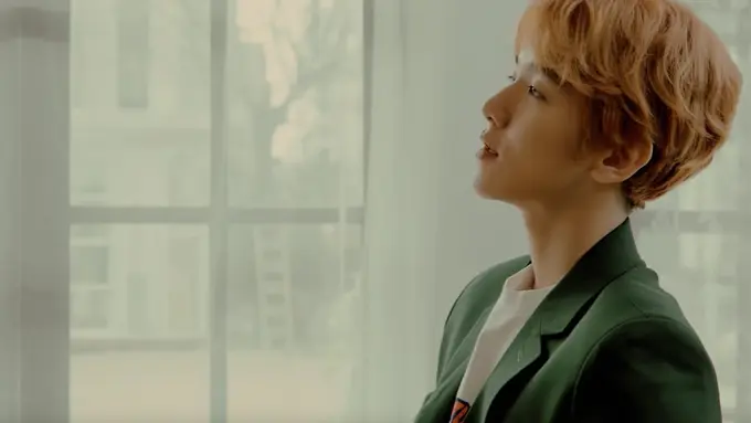 [Bintang] Momen Romantis Baekhyun EXO di MV Take You Home